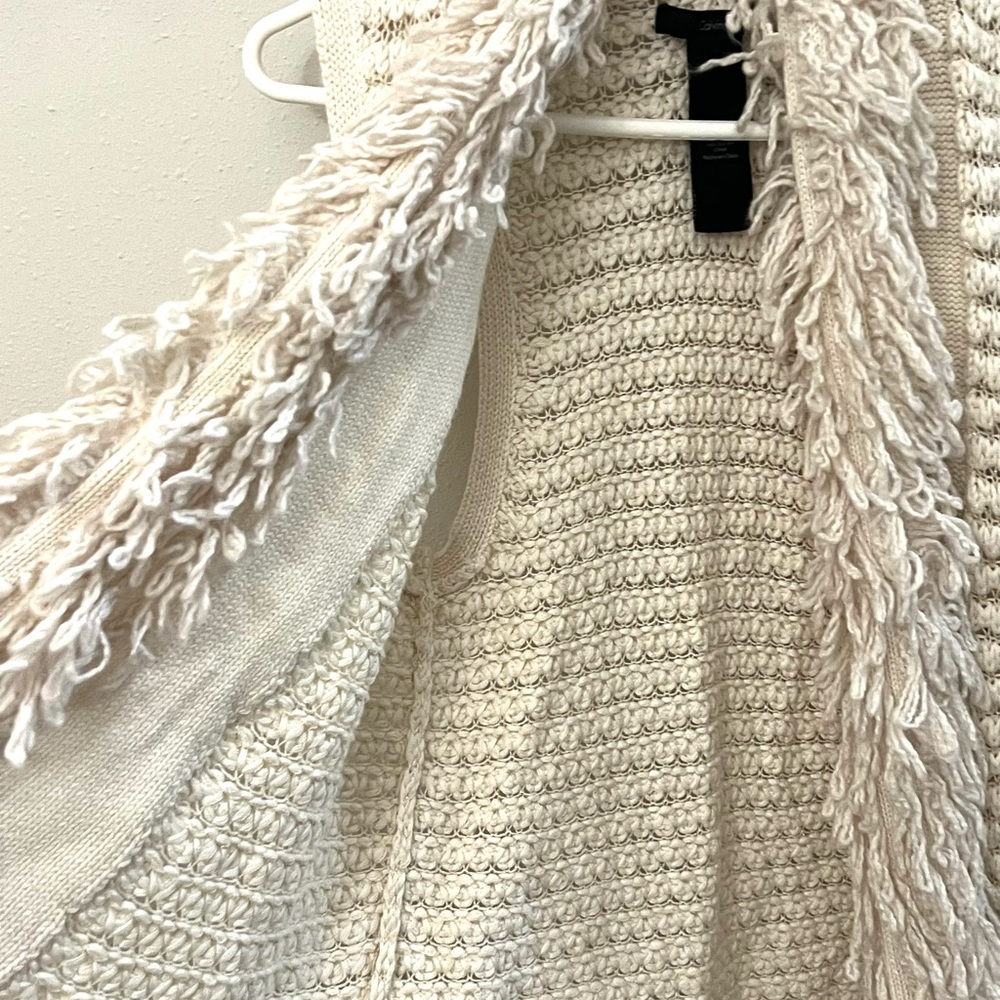 Calvin Klein jeans Cozy Cream cottage core Knit Sweater - Picture 2 of 3